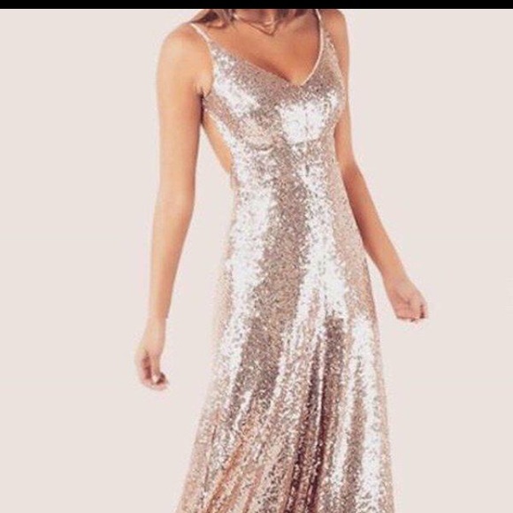 Gorgeous backless sequin maxi dress - Picture 4 of 7